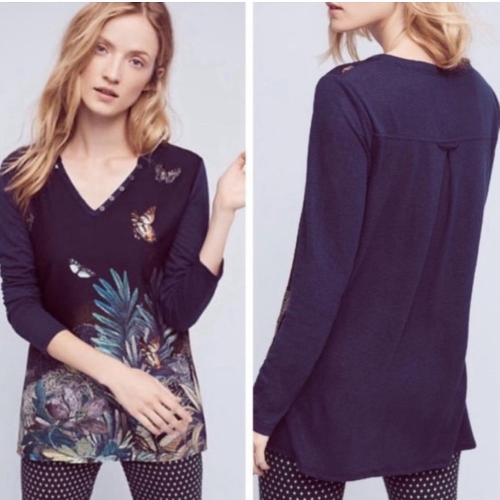 Anthropologie postpartum friendly top medium